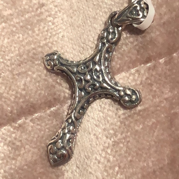 FANCY Sterling Silver Cross - Picture 9 of 11